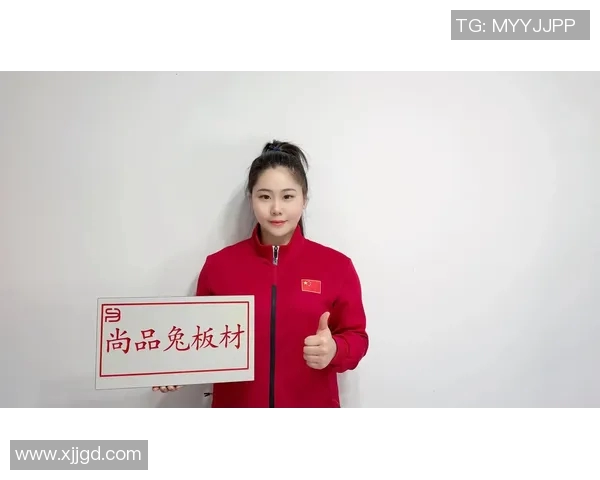 杨娜独家揭秘足球技巧与心得分享助你提升球技的秘诀