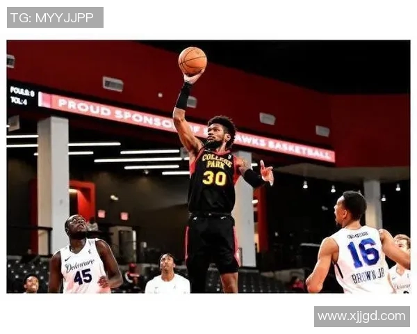 老鹰新秀进步迅速，成为球队未来核心